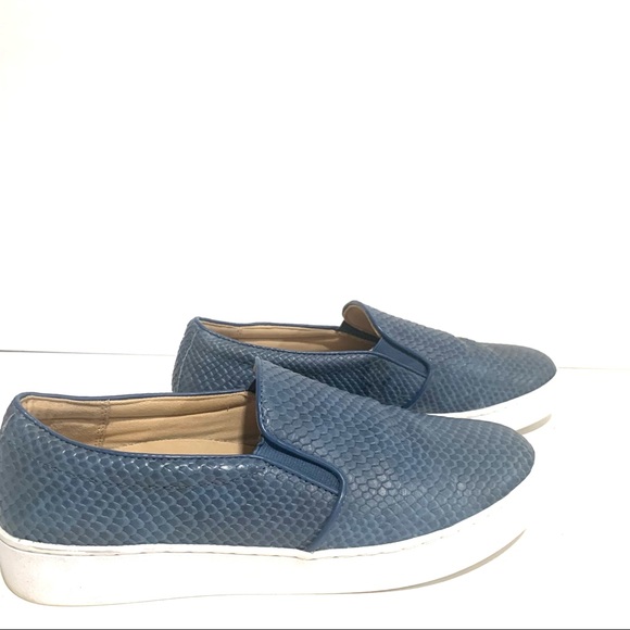 Vionic Splendid Midi Snake Slip On Sneaker Shoe - Picture 9 of 16
